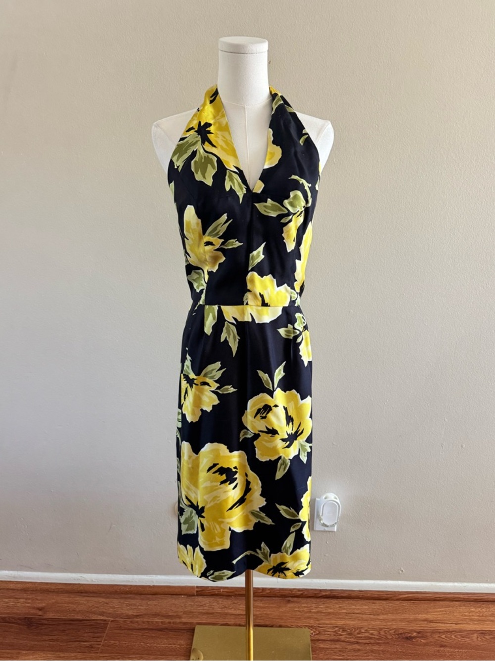 Beth Bowley 100% Silk Halter Dress